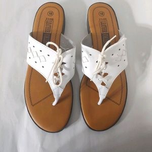 Womens Slip on Flat Sandals Size10 White Strap